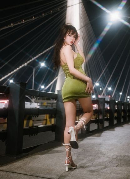 邻居的老婆在线播放_1080P电影在线观看
