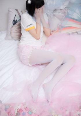 美女校花张开腿让我电影_剧情片神马在线观看